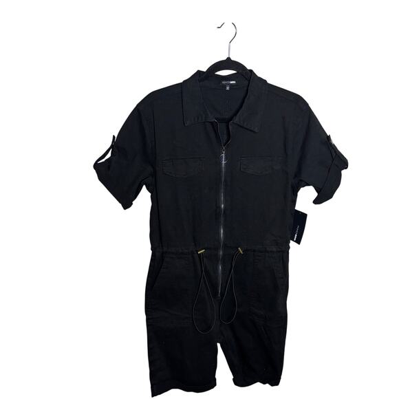 NWT Fashion Nova Black First In Line Utility Romper Women's Size Small - Picture 1 of 8